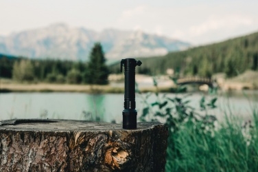 Logotrade Geschäftsgeschenke das Foto: Gear X Hochleistungs-Auto-Leuchte aus RCS recyceltem Alu