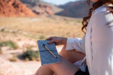 Logotrade Logogeschenke das Foto: Bambus Infinity-Stift mit Radiergummi