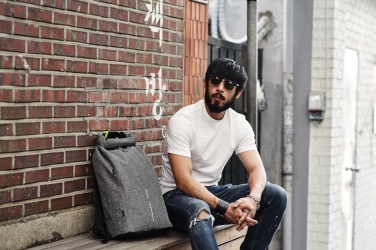 Logotrade Firmengeschenke das Foto: Urban schnitthemmender Anti-Diebstahl-Rucksack