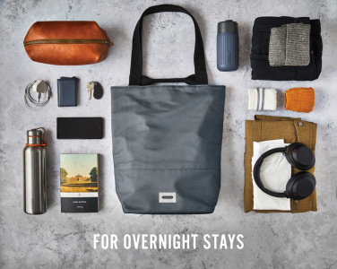 Logotrade Logogeschenke das Foto: Black+Blum isolierte 16L Trage- & Kühltasche