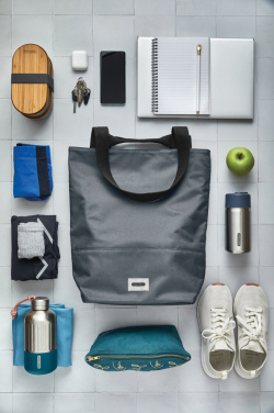 Logotrade Logogeschenke das Foto: Black+Blum isolierte 16L Trage- & Kühltasche