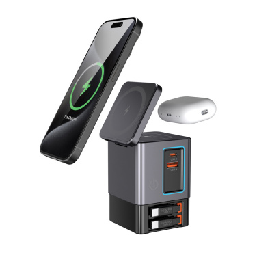 Logotrade Werbegeschenke das Foto: Urban Vitamin Sacramento 105W GaN Charger mit einz. Kabeln