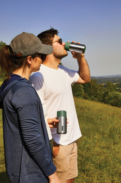 Logotrade Werbegeschenke das Foto: Black+Blum isolierter, auslaufsicherer Becher aus Edelstahl