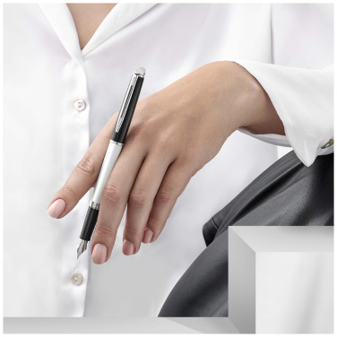 Logotrade business gifts photo of: Hemisphere colour blocking fountain pen with palladium trim