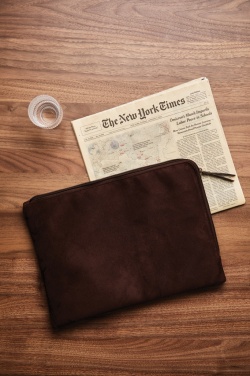 Logo trade advertising products picture of: VINGA Hunton laptop case