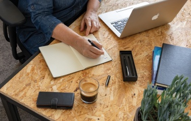 Logo trade promotional giveaway photo of: Deluxe pen set