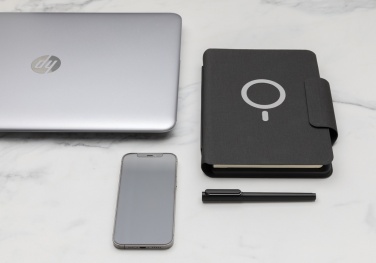 Logotrade corporate gift picture of: Artic Magnetic 10W wireless charging A5 notebook