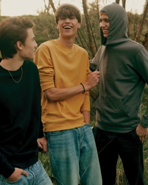 Logo trade advertising product photo of: Iqoniq Etosha lightweight recycled cotton crew neck