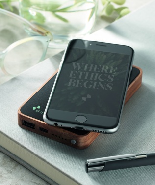 Logo trade business gift photo of: Wireless 4000 mAh Power bank