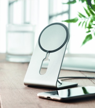 Logotrade business gift image of: Portable magnetic charger 15W