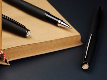 Logotrade business gift image of: Striped Flint Pen set 1284036