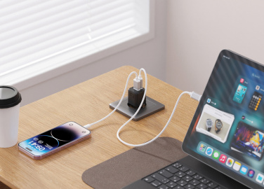 Logotrade promotional merchandise picture of: Urban Vitamin Monterey RCS recycled plastic 20W GAN charger