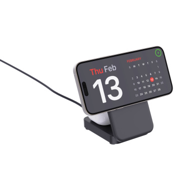 Logotrade promotional gift image of: Urban Vitamin Arcadia RCS rplastic 15W 3in1 magnetic charger