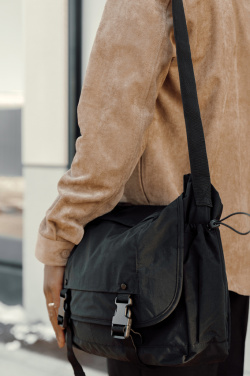 Logo trade promotional gifts picture of: KENTO URBAN RCS recycled nylon 15.6 inch Messenger