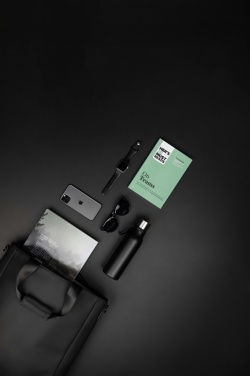 Logotrade firmakingi foto: VINGA Baltimore kontorikott