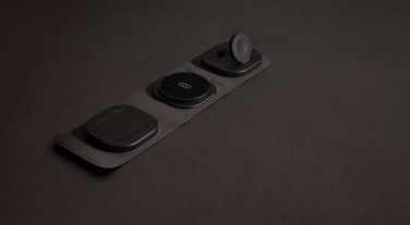 Logotrade firmakingitused pilt: Swiss Peak RCS rplastist kolm-ühes juhtmevaba 15W reisilaadija