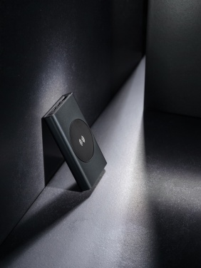 Logotrade firmakingituse foto: Terra RCS taaskasutatud alumiiniumist 5000 mAh akupank 5W juhtmevaba