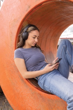 Logo trade firmakingid foto: Urban Vitamin Cupertino RCS rplast ANC kõrvaklapid