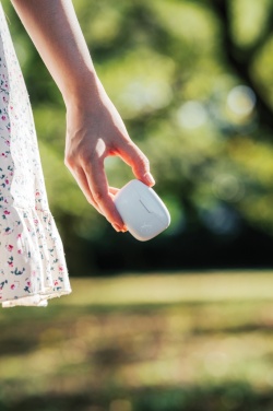 Logotrade meene foto: RCS taaskasutatud plastist Liberty Pro juhtmevabad kõrvaklapid