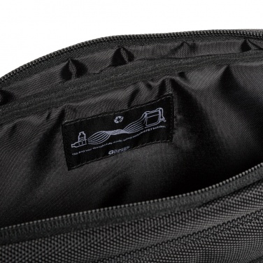 Logo trade reklaamkingitused foto: Swiss Peak RPET Voyager RFID 15,6" sülearvutikott