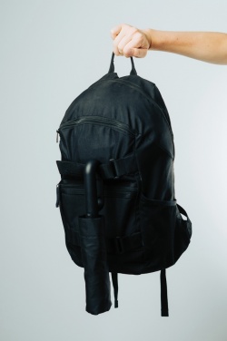 Logo trade reklaamkingitused foto: Yara 21" AWARE™ RPET ühevärviline vihmavari karabiiniga