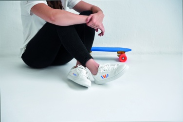 Logotrade reklaamkingituse foto: Tossud PU 37