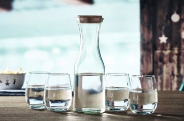 Logotrade firmakingid pilt: Taaskasutatud klaasist karahvin 1L