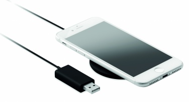 Logotrade reklaamkingituse foto: Üliõhuke juhtmevaba laadija 10W