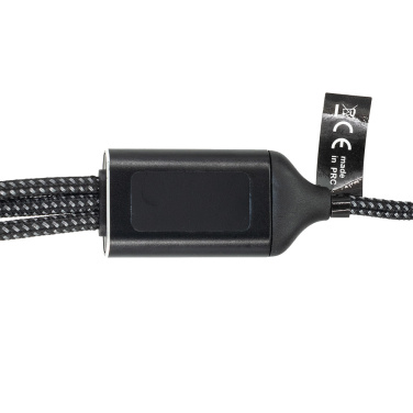 Logotrade reklaamkingituse foto: Kolm ühes kaabel valgustatud logoga Pierre Cardin