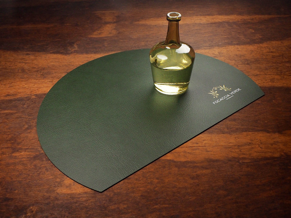 Logo trade ärikingid foto: Nahast lauamatt 2040330