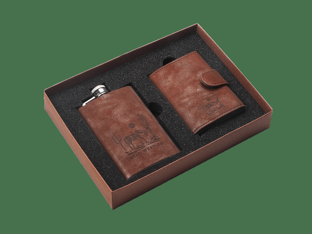 Logo trade reklaamkingi pilt: Komplekt plasku ja kaardihoidjaga 2079325