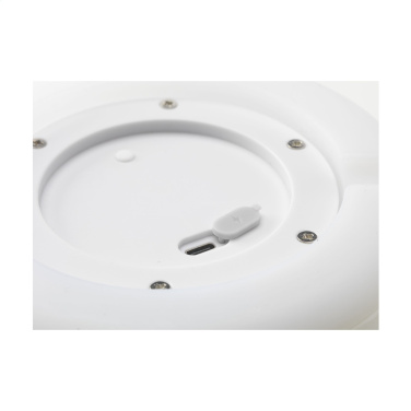 Logo trade firmakingitused foto: Wooosh Ziva päikesepatareiga õuelamp