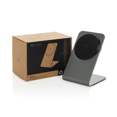 Logo trade reklaamtoote pilt: Terra alumiiniumist 15W magnetiline juhtmevaba laadimise telefonialus