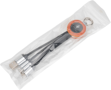 Logo trade reklaamkingi pilt: 4-ühes kaabel puidust korpuses, millel on erksa logoga kujundus