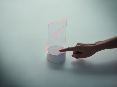 Logotrade firmakingid pilt: LEDMEMO valgustatud LED-märkmetahvel