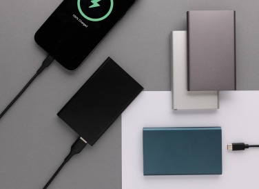 Logotrade liikelahja mainoslahja kuva: 4000mAh virtapankki USB-C:llä RCS muovista/alumiinista