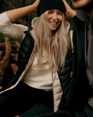 Logotrade liikelahjat mainoslahjat tuotekuva: Iqoniq Meru naisten liivi kierrätetystä polyesteristä