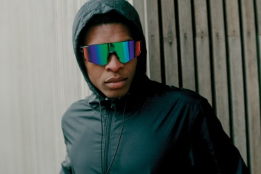 Logo trade mainostuote kuva: Iqoniq Logan kevyt takki kierrätyspolyesteristä