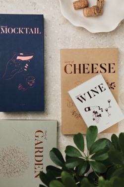 Logotrade mainoslahjat kuva: VINGA Story of wine