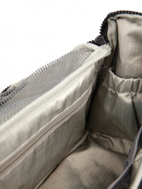 Logotrade mainoslahja ja liikelahja kuva: VINGA Baltimore matkatoilettilaukku