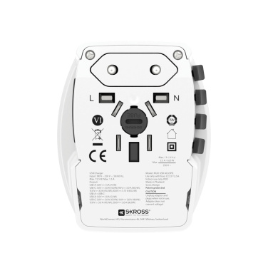 Logotrade mainoslahjat kuva: SKROSS World Travel adapteri MUV 65W PD USB C -kaapelilla