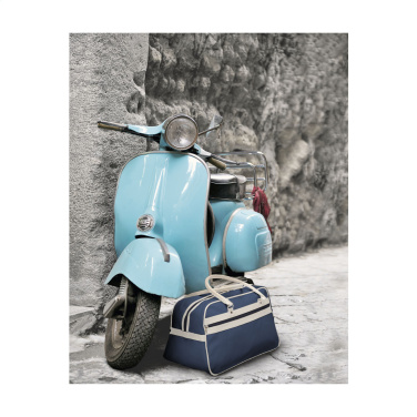 Logo trade mainoslahja ja liikelahja tuotekuva: RetroSport urheilulaukku