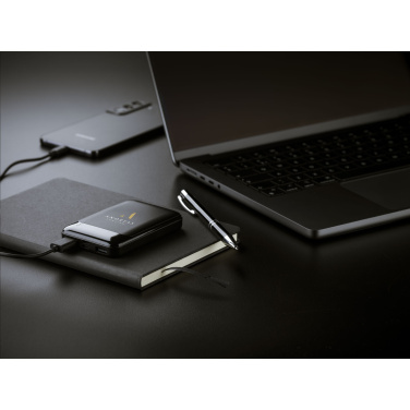 Logotrade mainoslahjat kuva: Kompakti 5000 RCS kierrätetty ABS-virtalähde