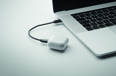 Logotrade mainostuote tuotekuva: 4 in 1 kaapeliliitinsarja 15W