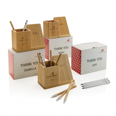 Logotrade reklaminės dovanos nuotrauka: Calgary bambuko 10W belaidis įkroviklis