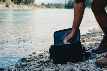 Logotrade ziemassvētku dāvanas foto: Swiss Peak AWARE™ 1200D luksusa 8 kārbu aukstuma soma