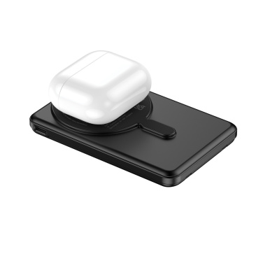 Logotrade ziemassvētku dāvanas foto: Urban Vitamin Redwood 5in1 5000mah 20W PD magnētiskā jaudas banka