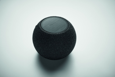 Logotrade ziemassvētku dāvanas foto: 15 W bezvadu lādētāja skaļrunis