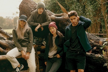 Логотрейд pекламные cувениры картинка: Куртка мужская Iqoniq Makalu из переработанного полиэстера softshell