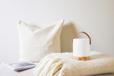 Логотрейд pекламные подарки картинка: Фонарь VINGA Narni RCS из переработанного АБС-пластика